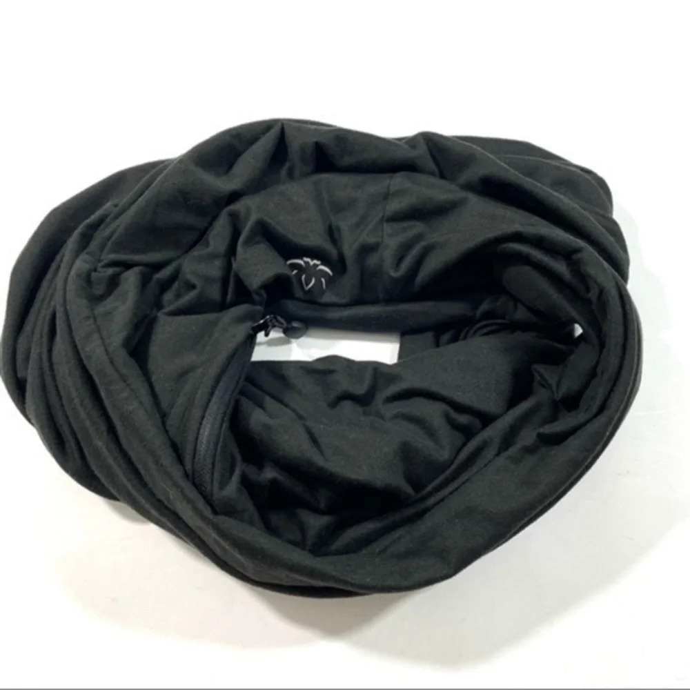 Beyond Yoga Wrap Infinity Scarf Black Zipper Pocket
